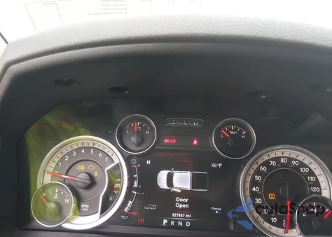 2014 Ram 1500 Lone Star z USA, uszkodzony, nr VIN 1C6RR6LT5ES234384